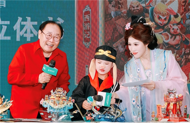 木”：青葫芦“文化乐高”战略开启玩具行业新范式九游会真人游戏第一品牌“纸艺革命”挑战“塑料积(图6)
